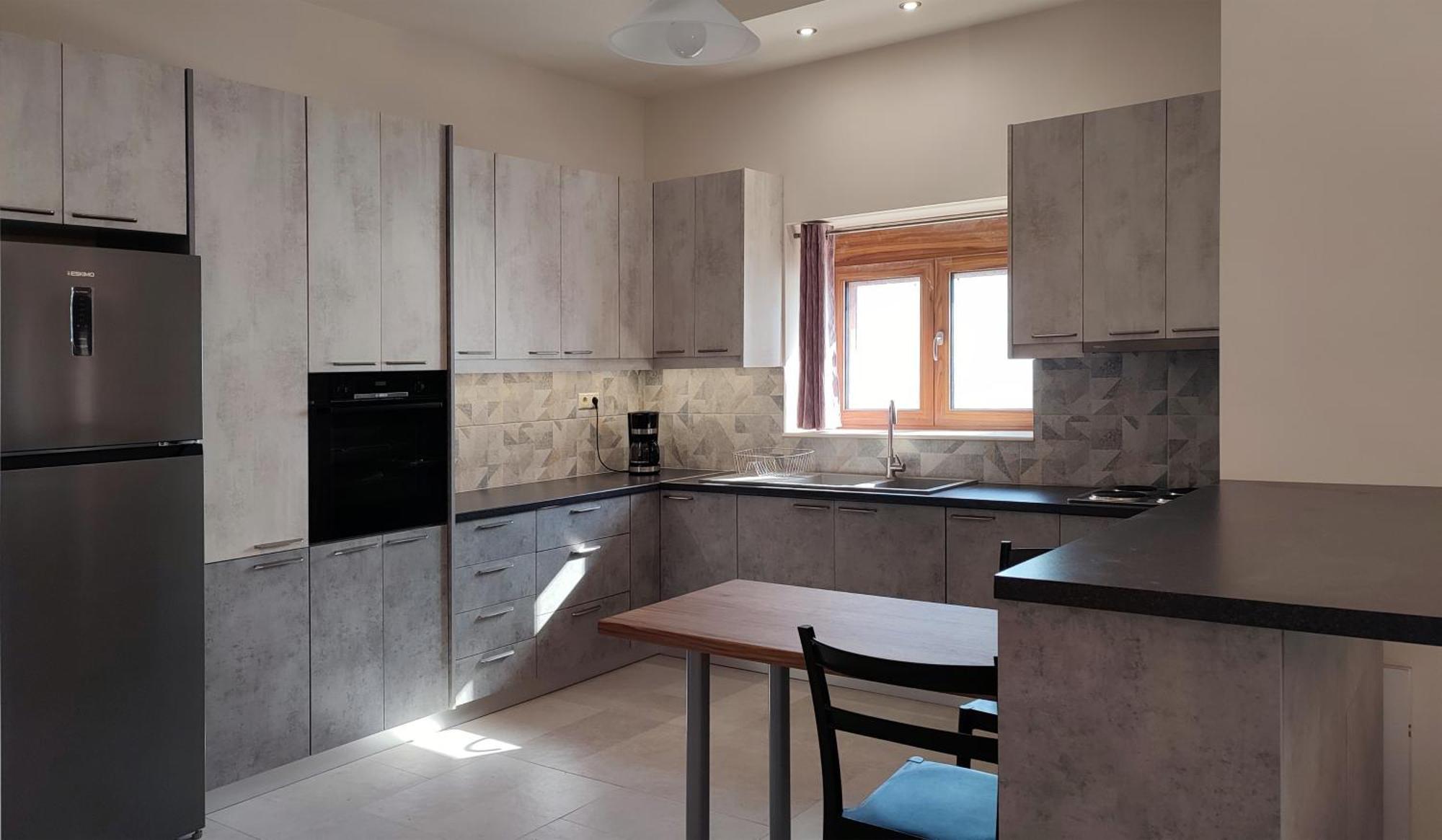 Olive Stonehouses - Alkistis Каламата Екстериор снимка